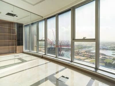 Office zum zur Miete in Business Bay, Dubai - Image 1