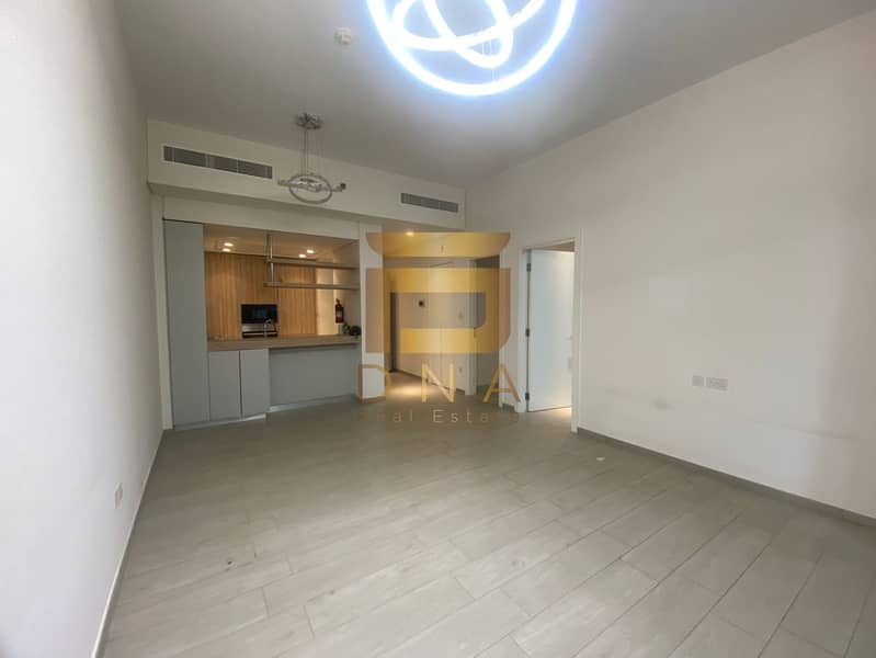 11 WhatsApp Image 2025-12-06 at 4.49. 09 PM (1). jpeg