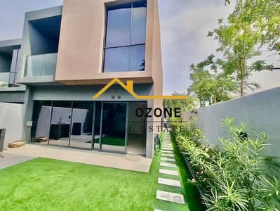 3 Camere Townhouse in Affitto a Tilal City, Sharjah - 812ea2b7-e522-4f41-9985-b76a333b2791. jpeg 3 Camere Townhouse in Affitto a Tilal City, Sharjah - 812ea2b7-e522-4f41-9985-b76a333b2791. jpeg