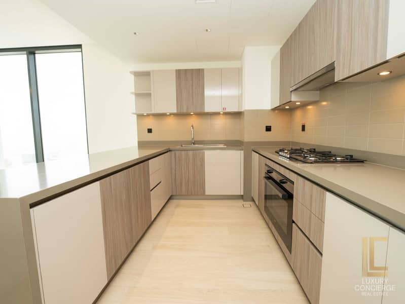 5 3BR - Crest Sobha-04. jpg