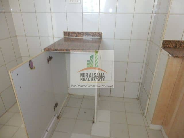 5 P8180004. JPG