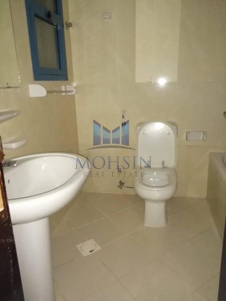 5 GUEST WASHROOM. jpg