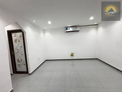 Studio for Rent in Al Wahdah, Abu Dhabi - WhatsApp Image 2025-10-08 at 10.21. 47 PM(1). jpeg Studio for Rent in Al Wahdah, Abu Dhabi - WhatsApp Image 2025-10-08 at 10.21. 47 PM(1). jpeg