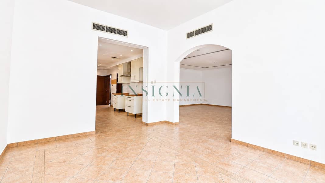 5 Green community- TH- 4BR- 2. png
