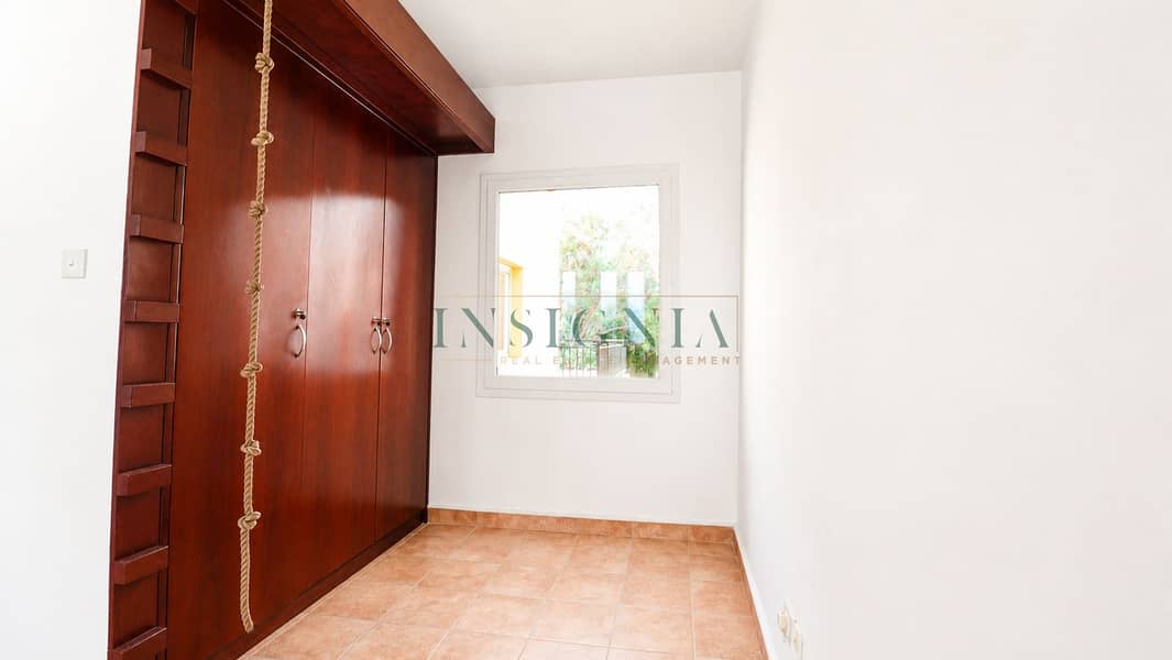 9 Green community- TH- 4BR- 19. png