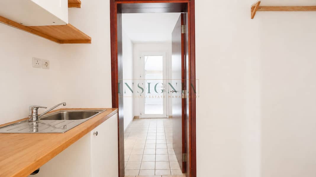 16 Green community- TH- 4BR- 14. png