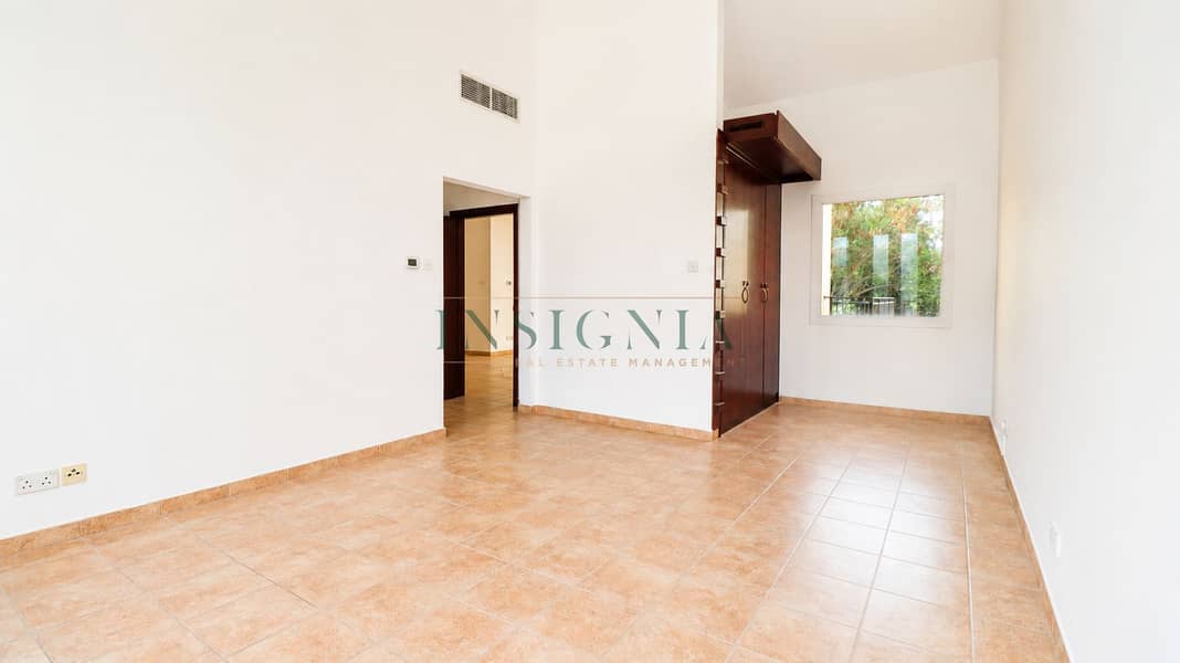 17 Green community- TH- 4BR- 18. png