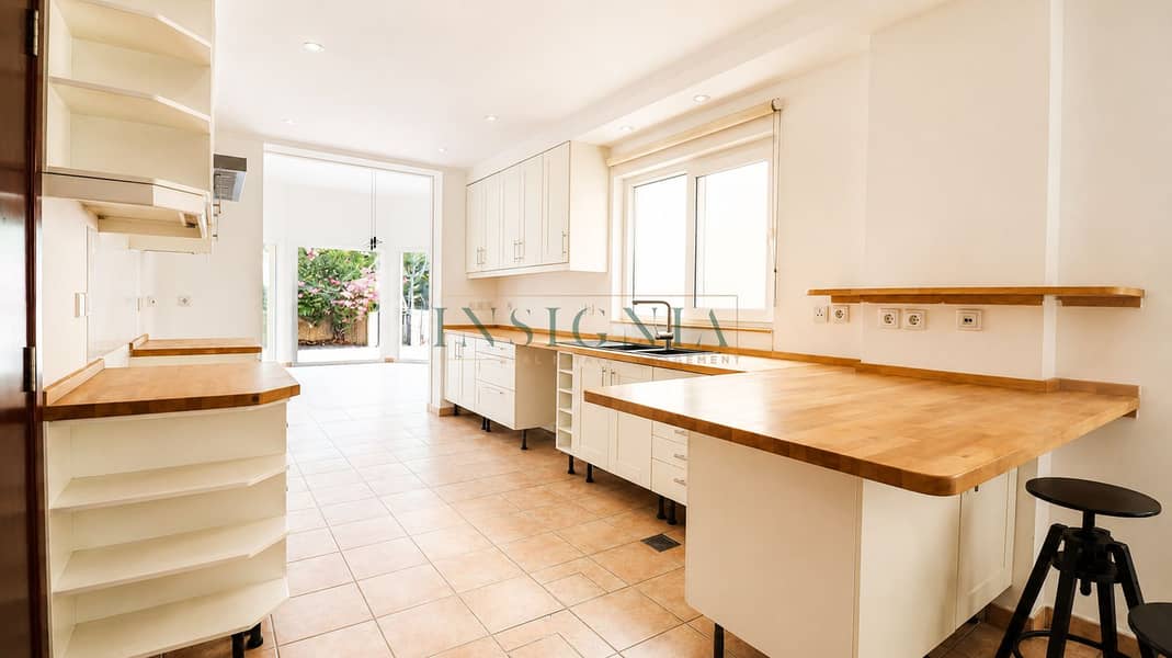 31 Green community- TH- 4BR- 9. png