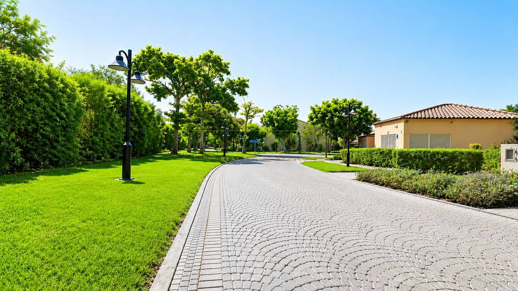 34 Green community- TH- 4BR- 44. png