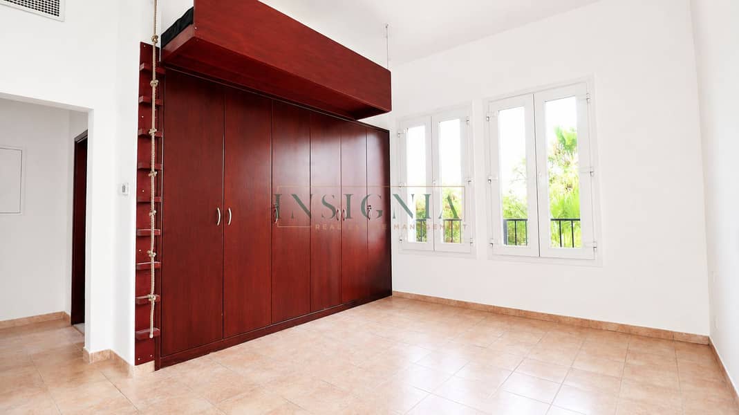39 Green community- TH- 4BR- 28. png