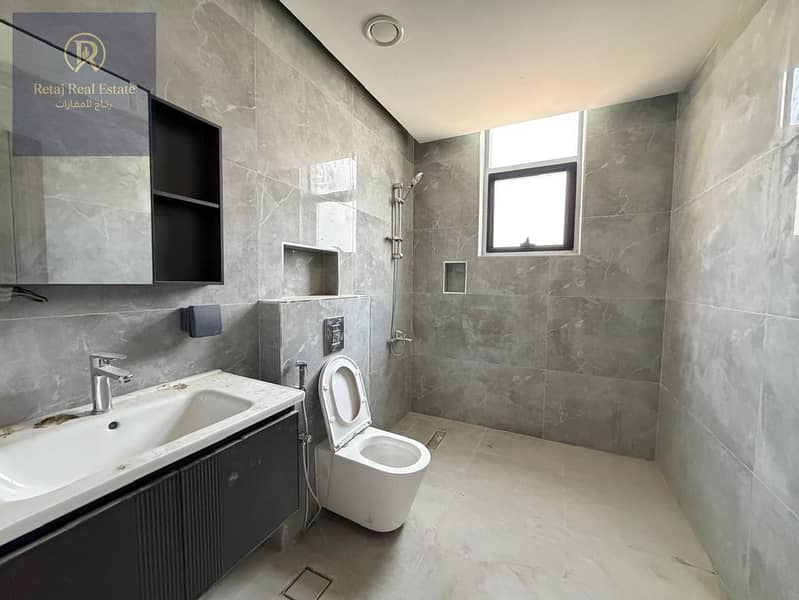 4 property_image_3 - Copy. jpg