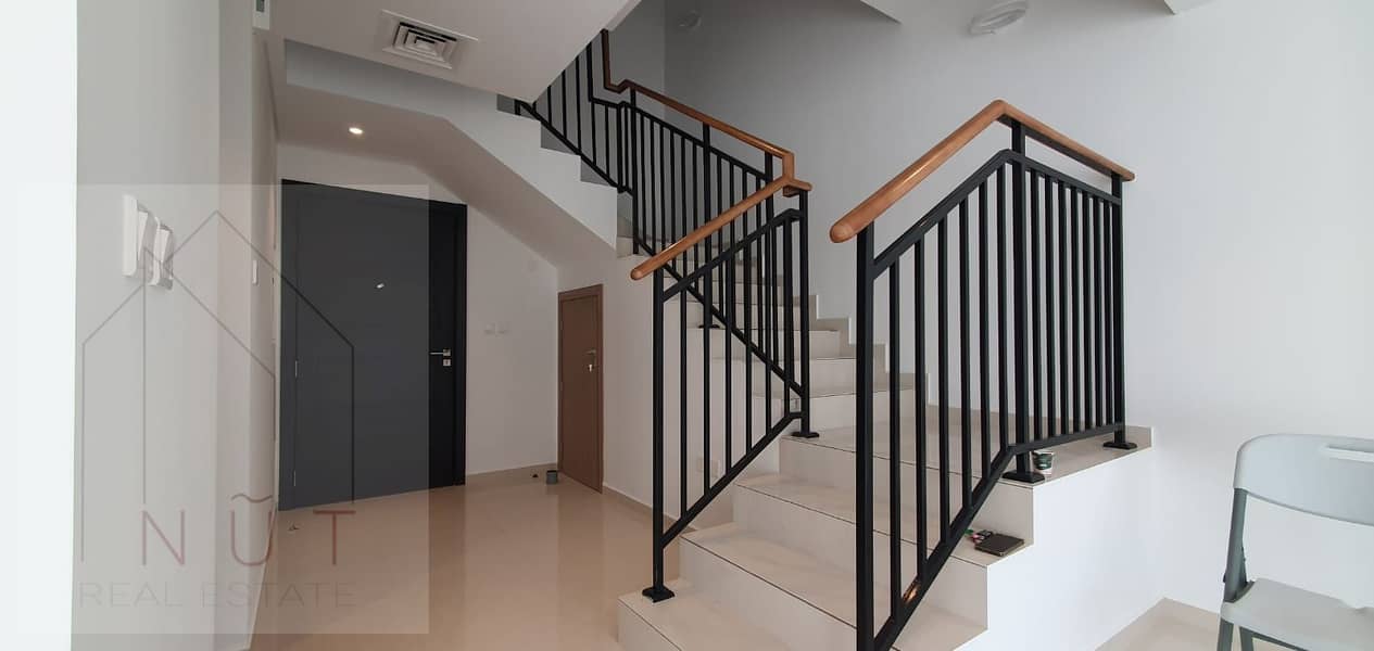 8 bed0c558-236f-4e5f-9213-5f0cdb613c30. jpg