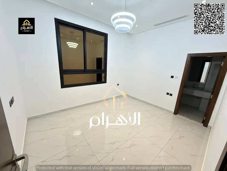 7 848989429-1066x800. webp
