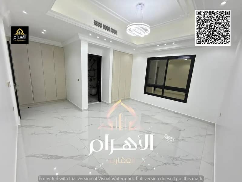 9 849242998-1066x800. webp
