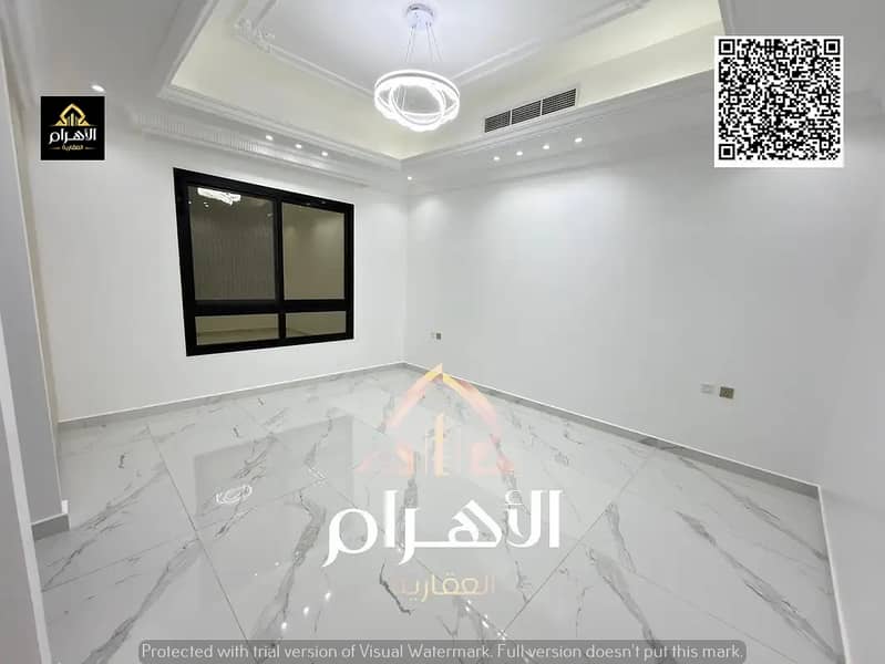 10 849243000-1066x800. webp