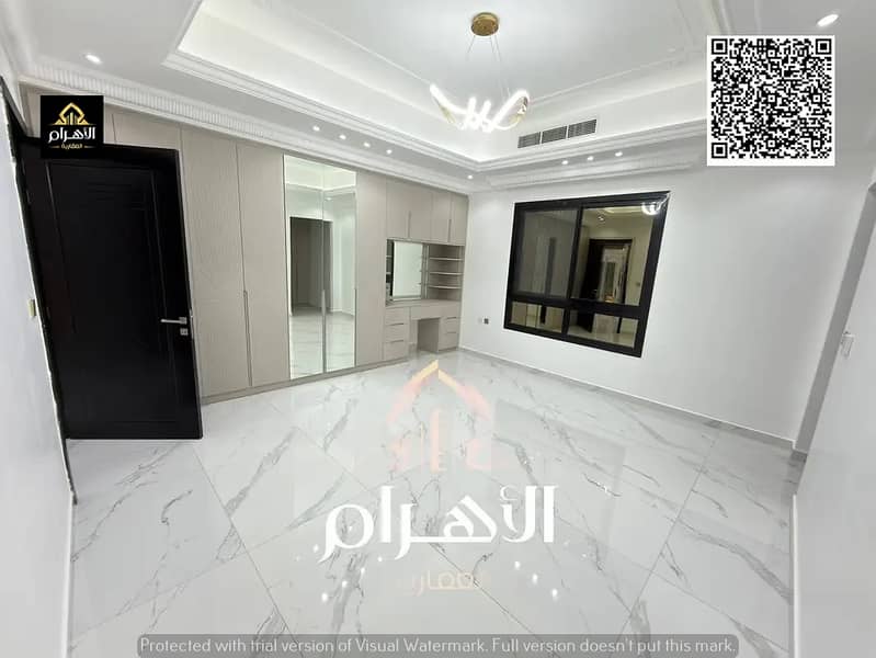 18 849243013-1066x800. webp