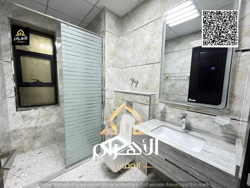32 849243032-1066x800. webp