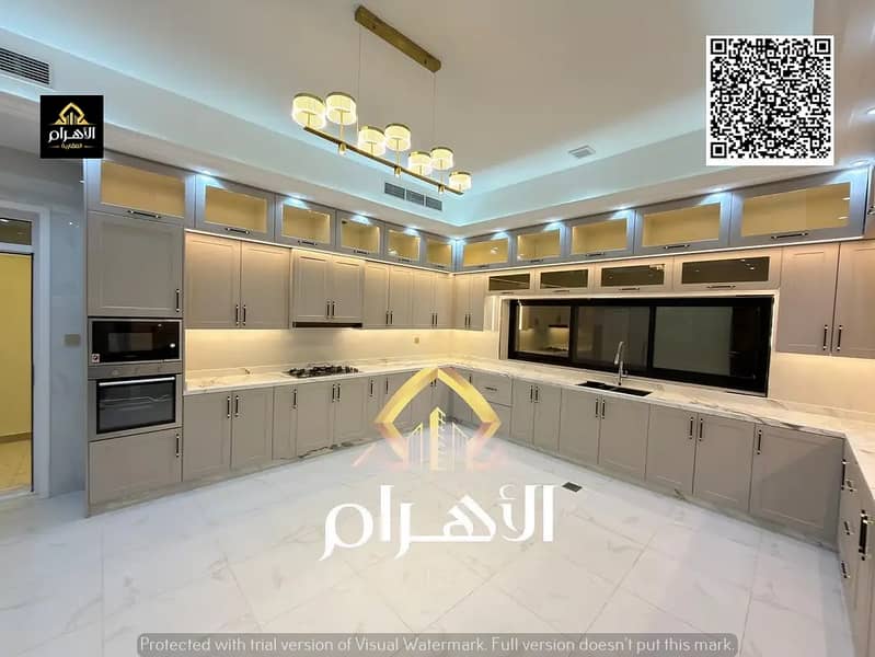 35 849243037-1066x800. webp