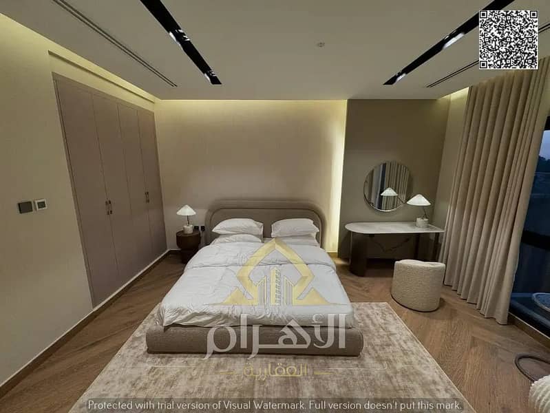 8 849537490-1066x800. webp