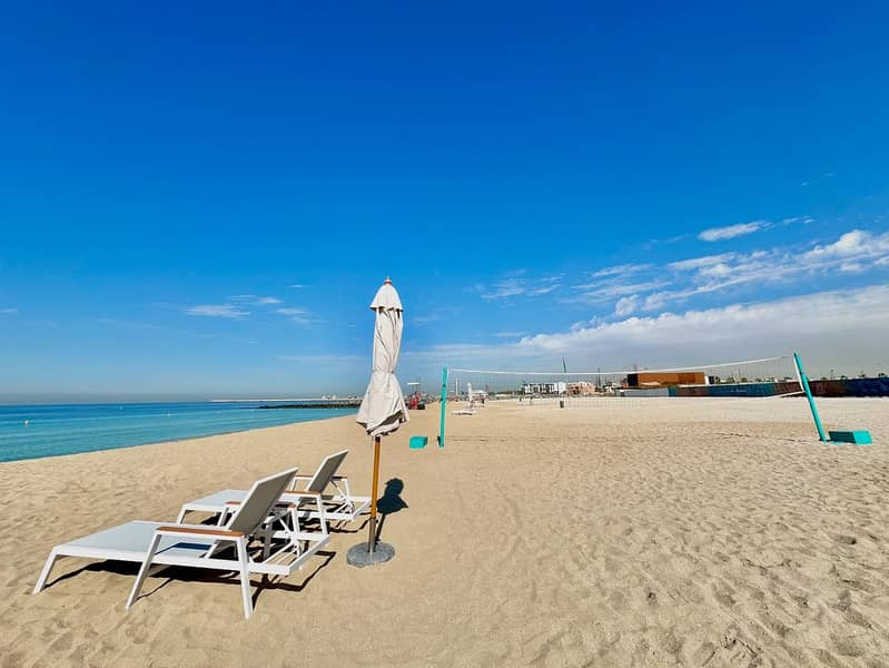 26 Beach 2. jpg