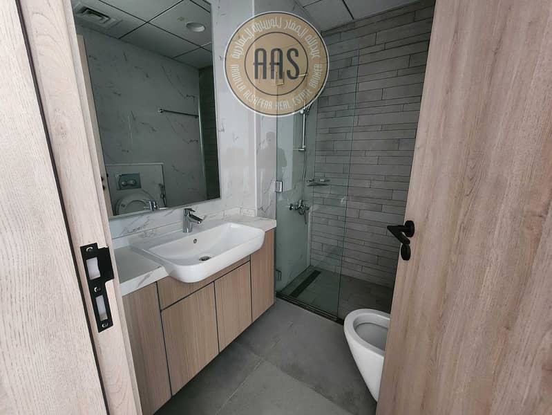 8 20260702_172232. jpg