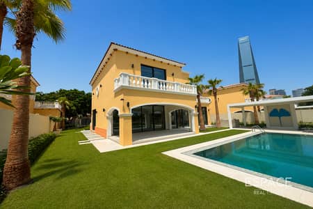 5 Bedroom Villa for Rent in Jumeirah Park, Dubai - Lake View | Fully Upgraded | Exclusive