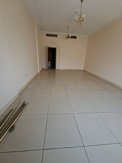 3 Bedroom Flat for Rent in Al Majaz, Sharjah - WhatsApp Image 2026-07-04 at 4.00. 32 PM (1). jpeg 3 Bedroom Flat for Rent in Al Majaz, Sharjah - WhatsApp Image 2026-07-04 at 4.00. 32 PM (1). jpeg