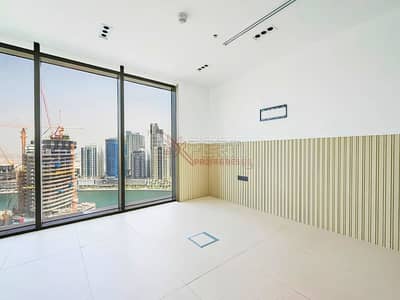 Office zum zur Miete in Business Bay, Dubai - Image 1