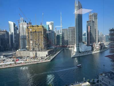 Office zum zur Miete in Business Bay, Dubai - Image 1