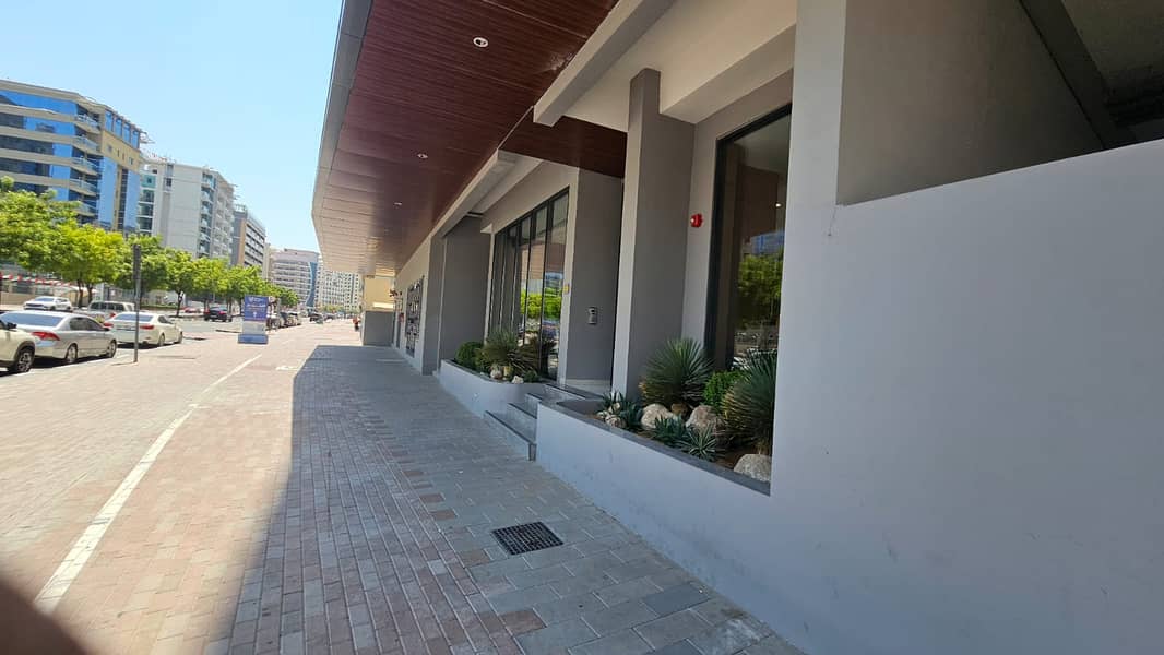 4 Building Entrance. jpeg