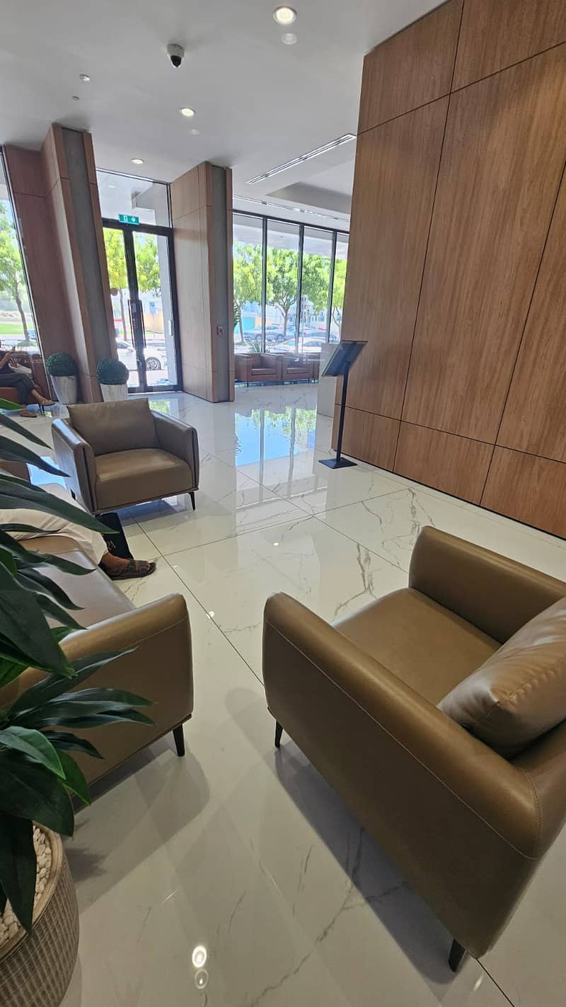 8 Building Lobby. jpeg