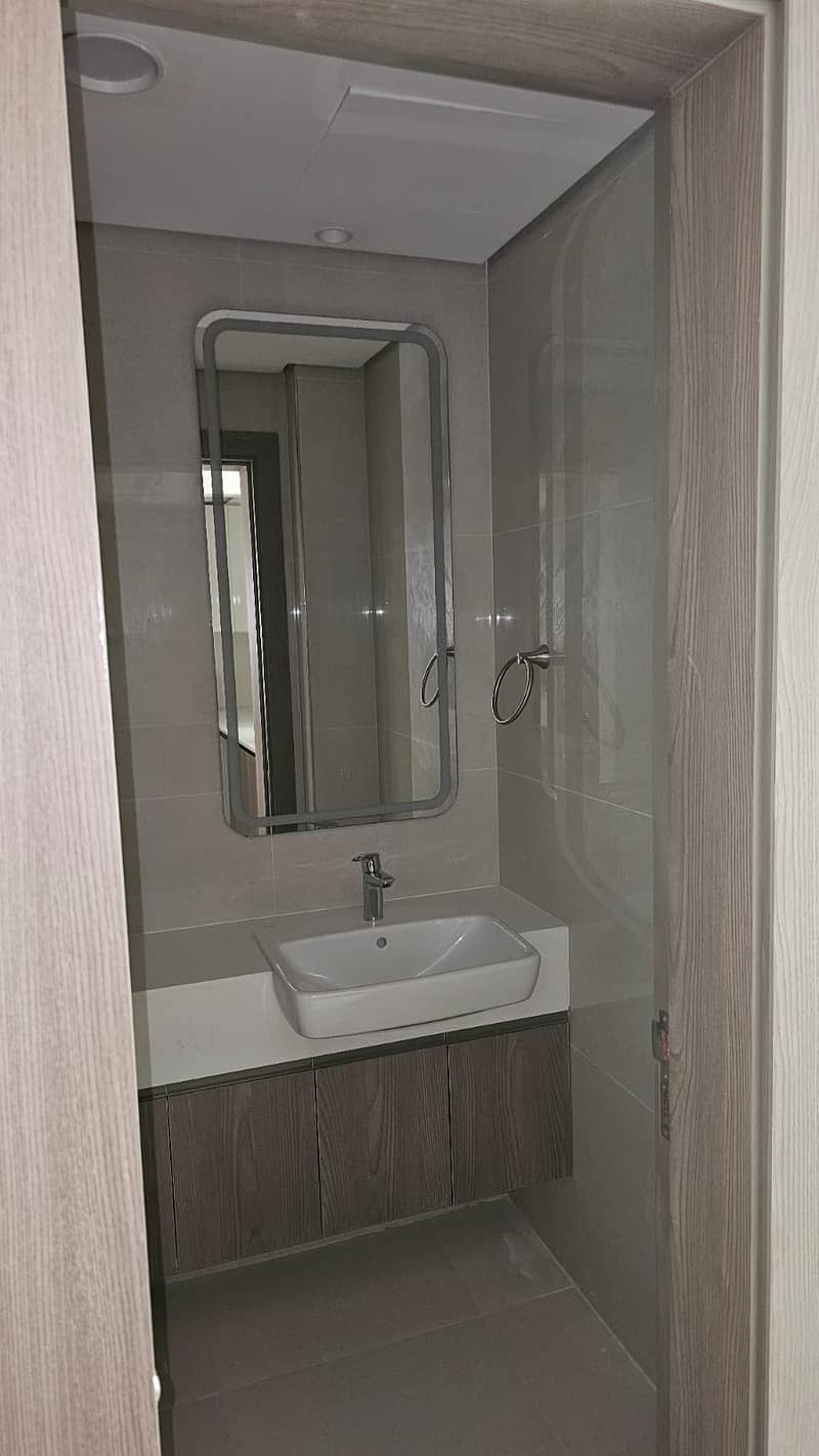 15 Powder Room. jpeg