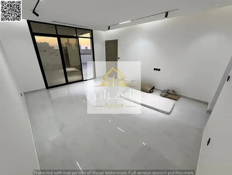 6 batch_848246937-1066x800. webp