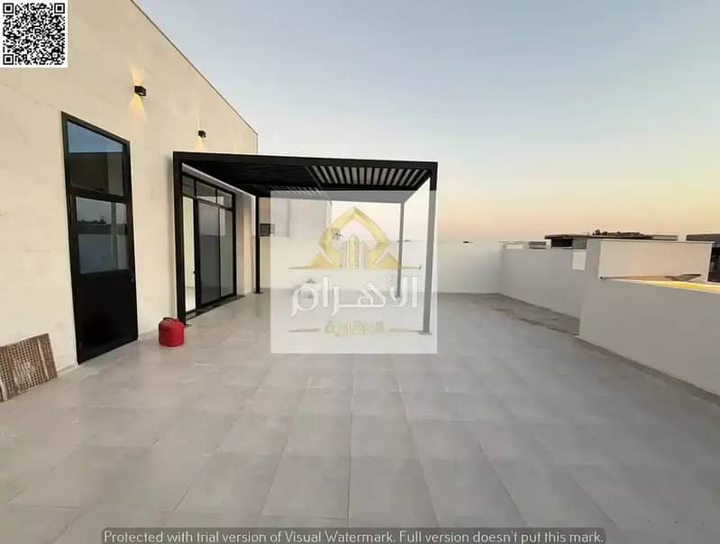 25 batch_848246957-1066x800. webp