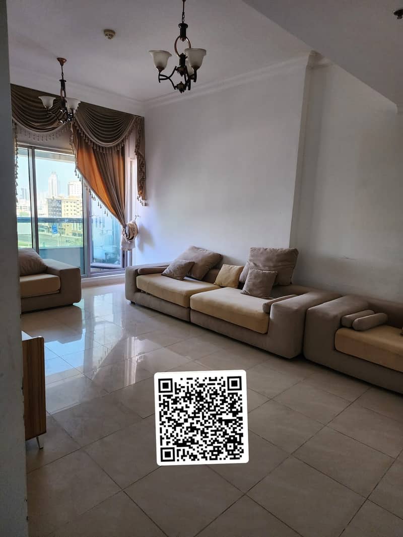 8 b8cb960c-bf53-48d3-9a93-be30aa7dc74d. jpg