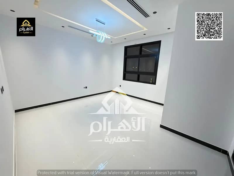7 849793255-1066x800. webp