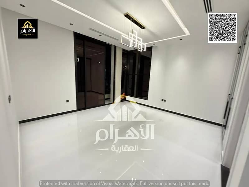13 849794935-1066x800. webp