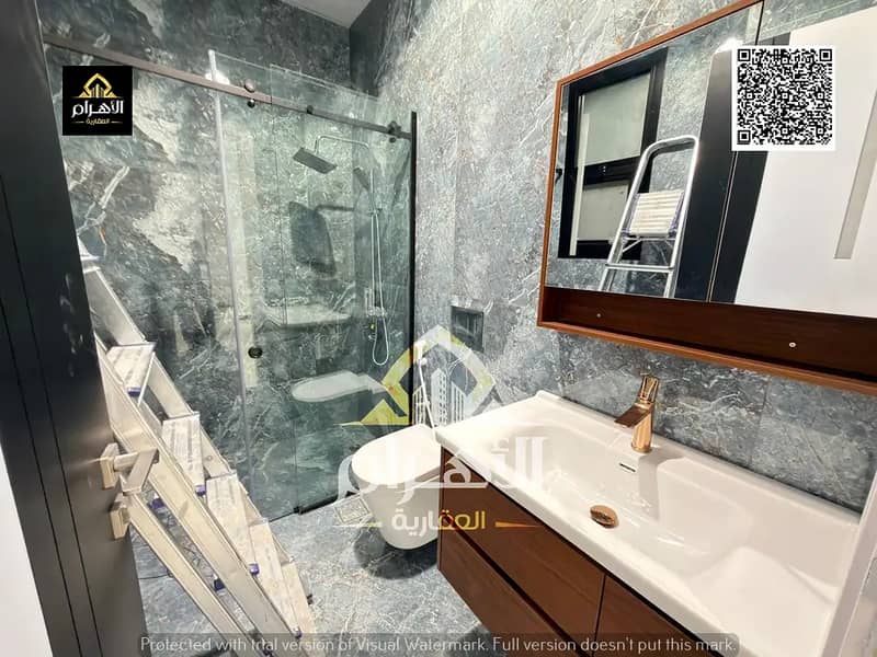 19 849794941-1066x800. webp