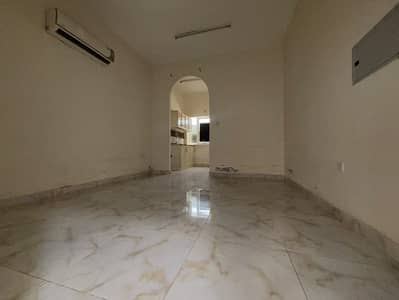 Estudio para en Alquiler en Al Jurf, Ajman - 1000022543. jpg