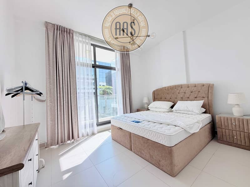 High end Finishing | Luxury furnished | All Amenities | - Widok 2