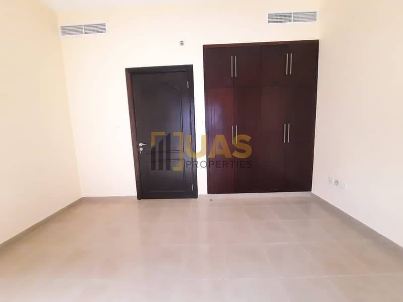 6 aed4c17b-7928-4aa9-9bed-1aa57575b6de. jpg