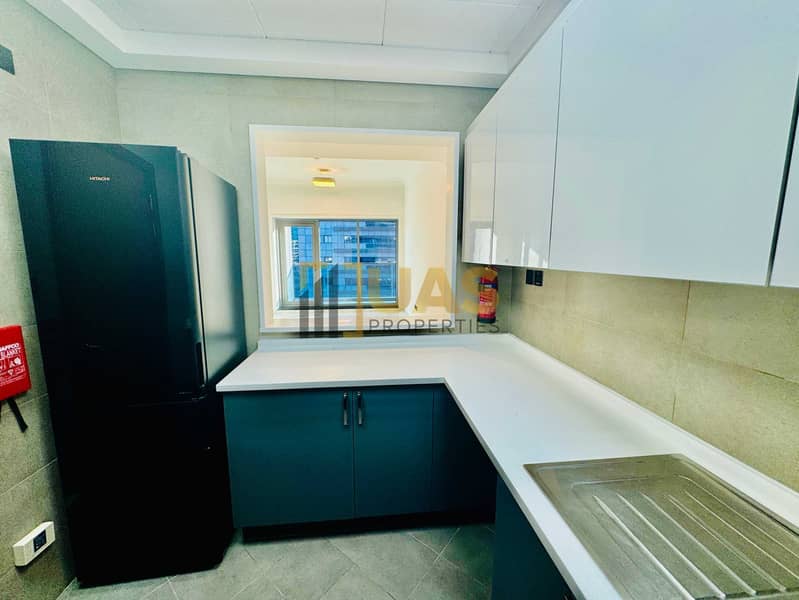 Luxury Apartment | Near Metro | Kitchen Appliances