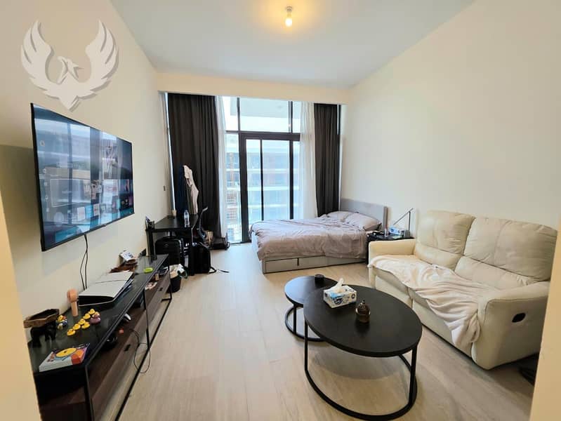 Apartamento en Meydan,Meydan One,Azizi Riviera,Azizi Riviera 6, 750000 AED - 15722406 Apartamento en Meydan,Meydan One,Azizi Riviera,Azizi Riviera 6, 750000 AED - 15722406