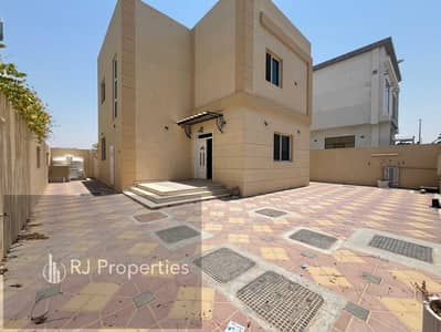 4 habitaciones Villa para en Alquiler en Hoshi, Sharjah - IMG_2170. jpg