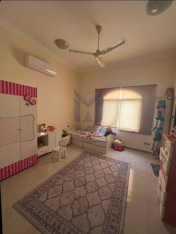 11 1001267344. jpg