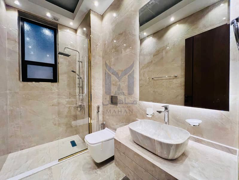 35 1001144097. jpg