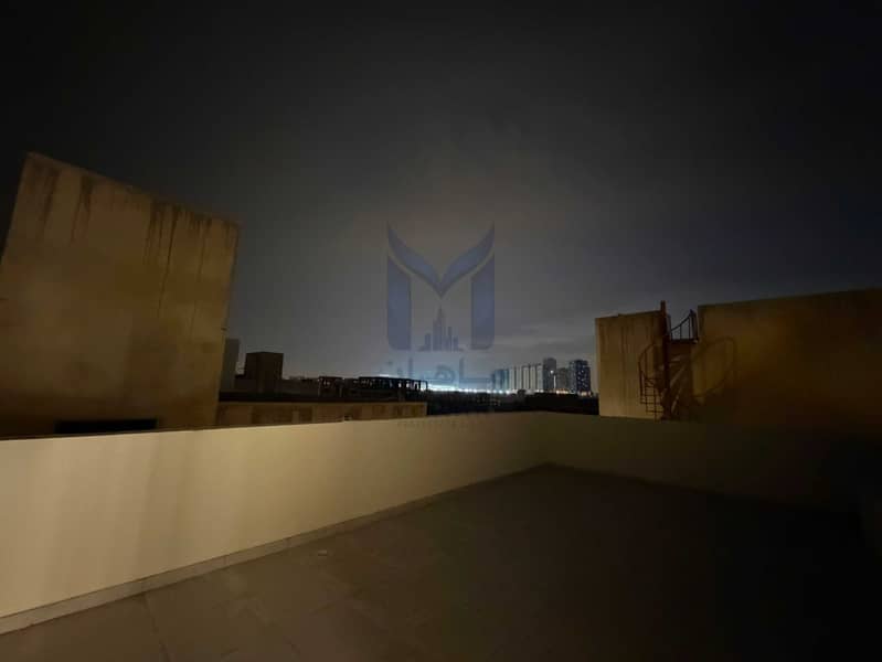 18 1001149139. jpg