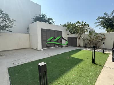 4 Camere Villa in Affitto a Yas Island, Abu Dhabi - WhatsApp Image 2025-11-24 at 2.25. 28 PM (1). jpeg 4 Camere Villa in Affitto a Yas Island, Abu Dhabi - WhatsApp Image 2025-11-24 at 2.25. 28 PM (1). jpeg