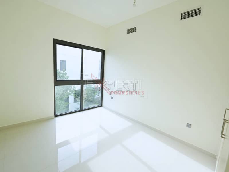 8 Image 8