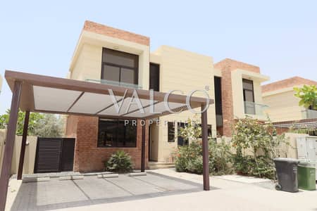 3 Bedroom Villa for Sale in DAMAC Hills, Dubai - 1. JPG